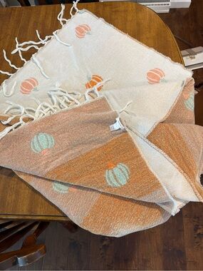 Maurices Orange Cream Pumpkin Motif Woven Throw